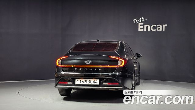 Hyundai Sonata 2022 — photo 4