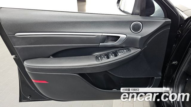 Hyundai Sonata 2022 — photo 14
