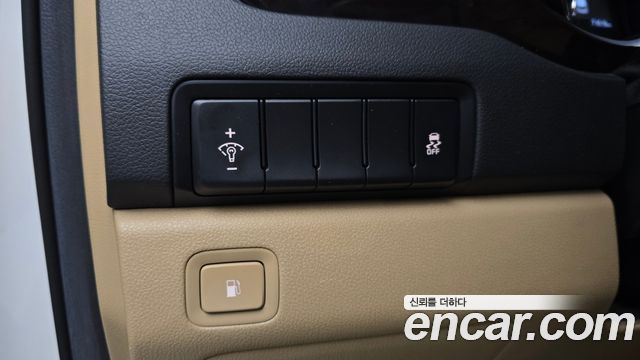 Kia Canival 2019 — photo 14