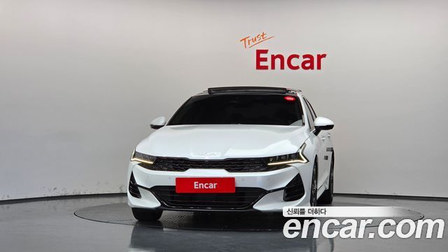 Kia K5 2023 — photo 3