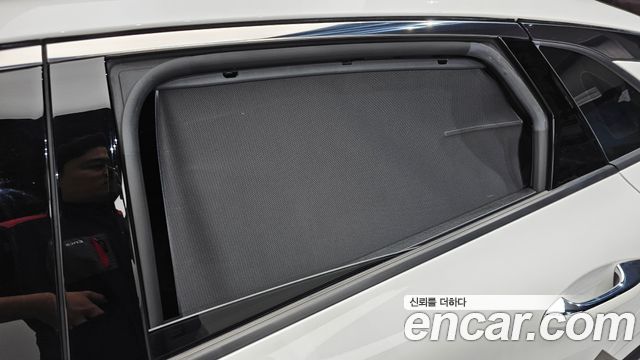 Kia K5 2023 — photo 25