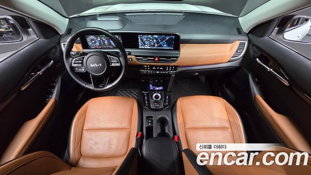 Kia Seltos 2023 — photo 10