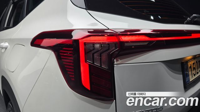 Kia Seltos 2023 — photo 9