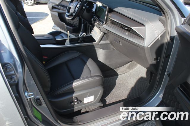 KG Mobility Torres 2024 — photo 12