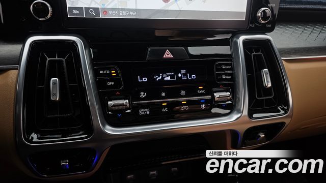 Kia Sorento 2022 — photo 25