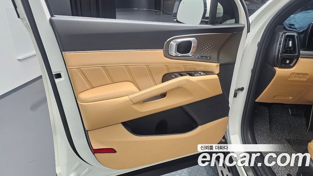 Kia Sorento 2022 — photo 14