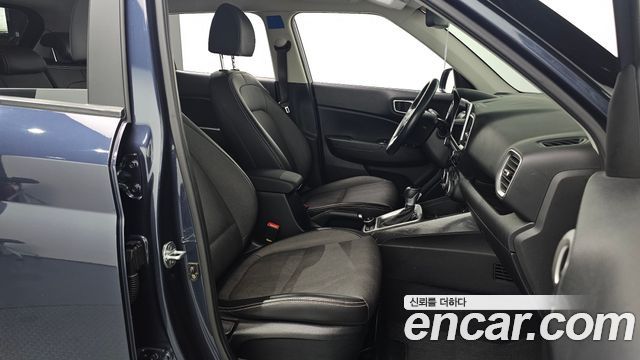 Hyundai Venue 2020 — photo 13