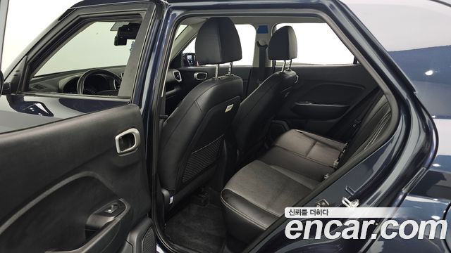 Hyundai Venue 2020 — photo 18