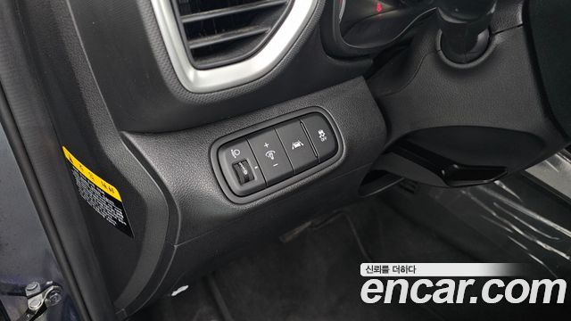 Hyundai Venue 2020 — photo 24