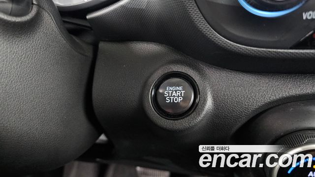 Hyundai Venue 2020 — photo 28
