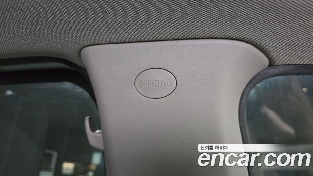Kia Canival 2015 — photo 30