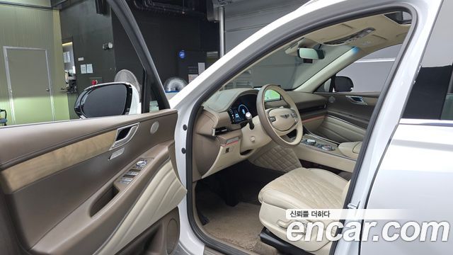 Genesis GV80 2023 — photo 13