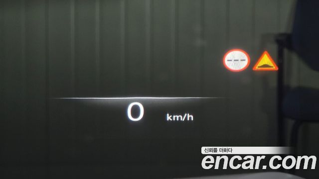 Genesis GV80 2023 — photo 24