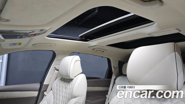 Genesis GV80 2023 — photo 25