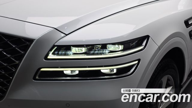 Genesis GV80 2023 — photo 8