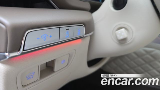 Genesis GV80 2023 — photo 33