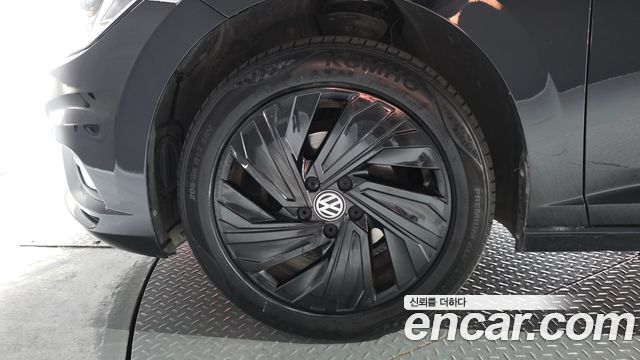 Volkswagen Jetta 2021 — photo 5