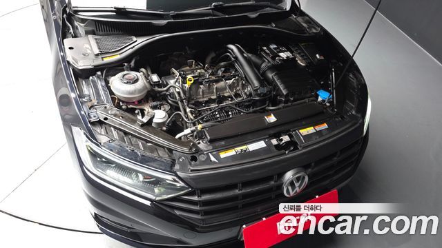 Volkswagen Jetta 2021 — photo 6