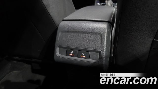 Volkswagen Jetta 2021 — photo 24