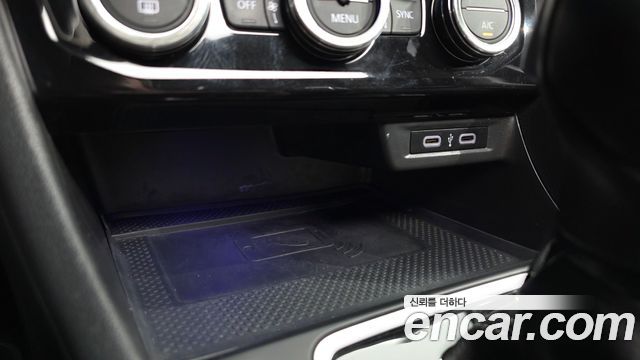 Volkswagen Jetta 2021 — photo 27