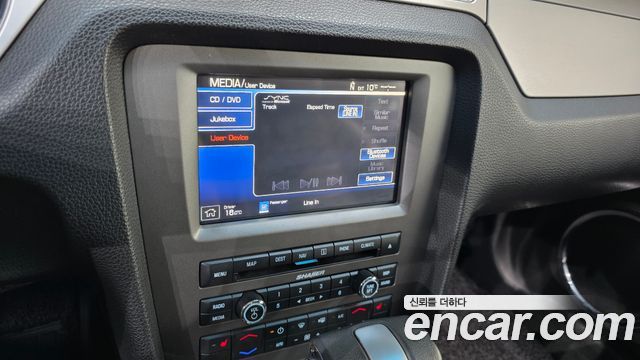 Ford Mustang 2012 — photo 14