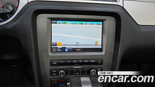 Ford Mustang 2012 — photo 15