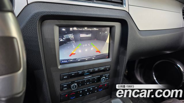 Ford Mustang 2012 — photo 16