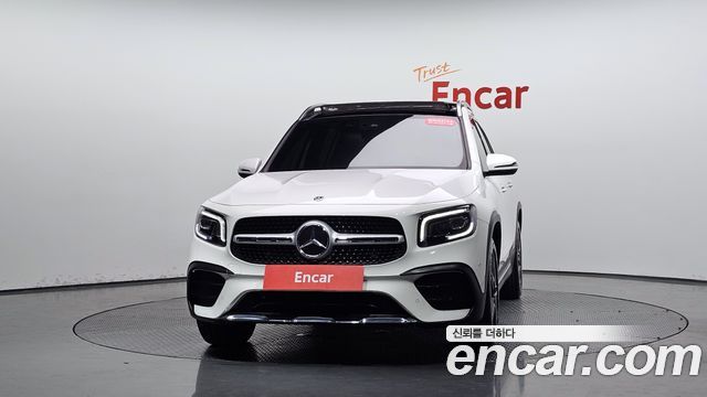 Mercedes-Benz GLB-Class 2021 — photo 3