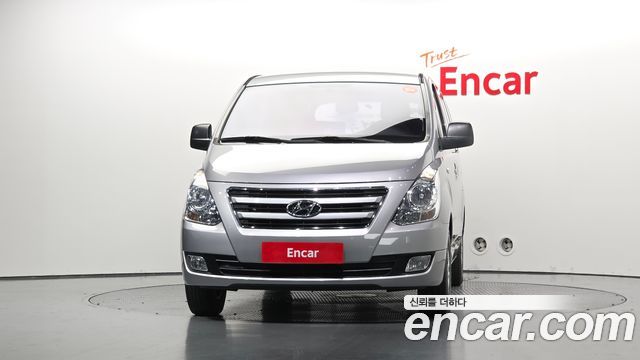 Hyundai Starex 2018 — photo 3