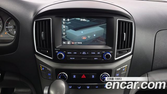 Hyundai Starex 2018 — photo 20