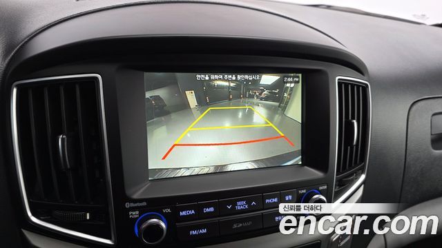 Hyundai Starex 2018 — photo 21