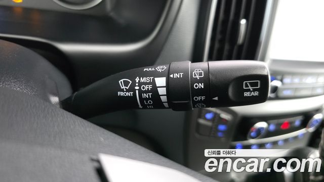 Hyundai Starex 2018 — photo 22