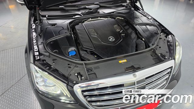Mercedes-Benz S-Class 2018 — photo 6