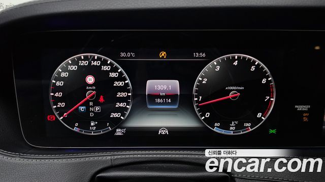Mercedes-Benz S-Class 2018 — photo 8