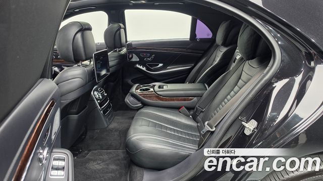 Mercedes-Benz S-Class 2018 — photo 11