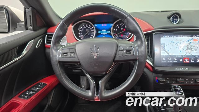 Maserati Ghibli 2020 — photo 19