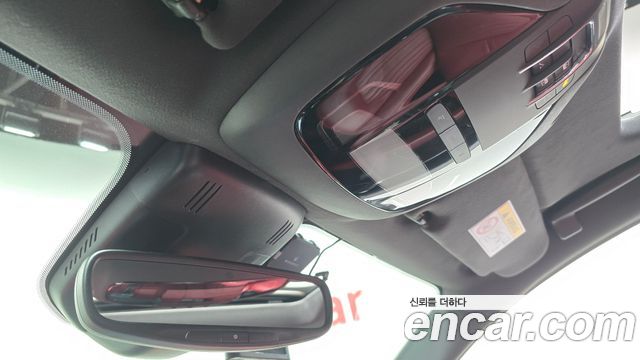 Maserati Ghibli 2020 — photo 28