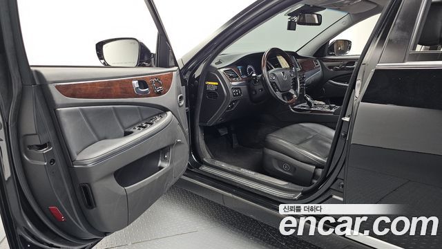 Hyundai Equus 2015 — photo 10