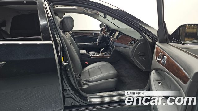 Hyundai Equus 2015 — photo 11