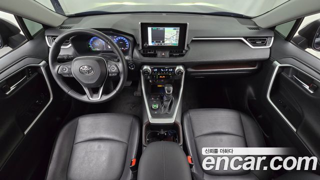Toyota RAV4 2023 — photo 10