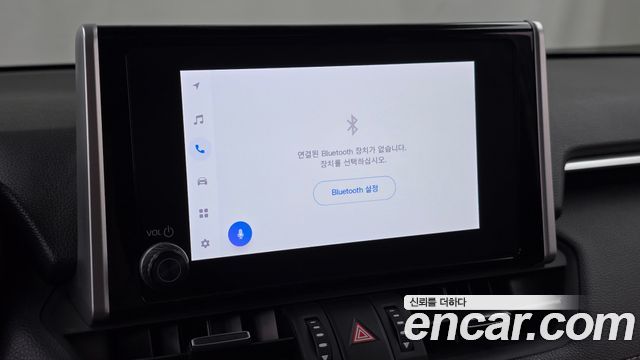 Toyota RAV4 2023 — photo 18