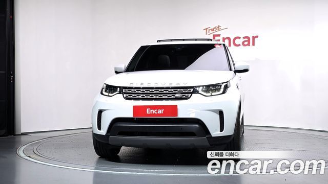 Land Rover Discovery 2019 — photo 3