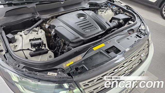 Land Rover Discovery 2019 — photo 6