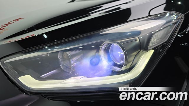 Hyundai Maxcruz 2016 — photo 8