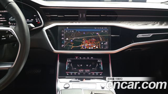 Audi A6 2022 — photo 14
