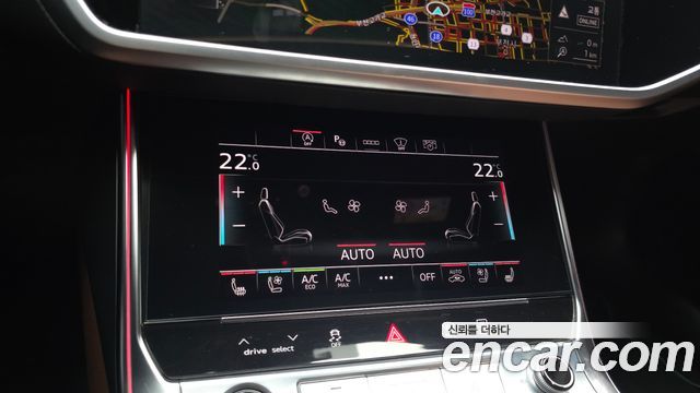 Audi A6 2022 — photo 16
