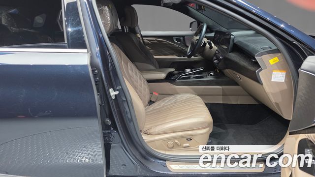 Kia K8 2023 — photo 11