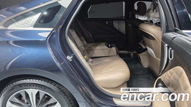 Kia K8 2023 — photo 12