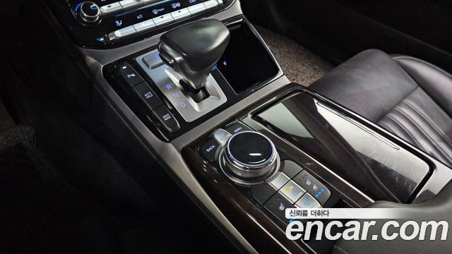 Genesis EQ900 2018 — photo 9