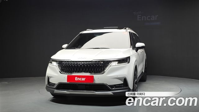Kia Canival 2022 — photo 3